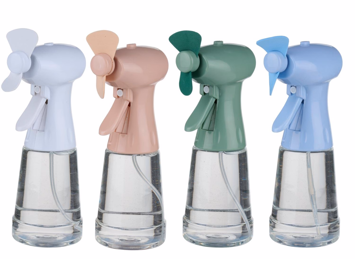 LIFETIME AIR Ventilátor hordozható spray funkcióval, 4 színben 9,9x7,7x21,5cm 115gr dspl12, 2xAA elemet nem tartalmaz, - Image 1 of 4