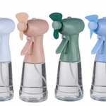 LIFETIME AIR Ventilátor hordozható spray funkcióval, 4 színben 9,9x7,7x21,5cm 115gr dspl12, 2xAA elemet nem tartalmaz, thumbnail 1