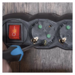 EMOS hosszabító elosztó kapcsolóval 5 aljzat 1,5m, 1,5 mm², fekete thumbnail 4