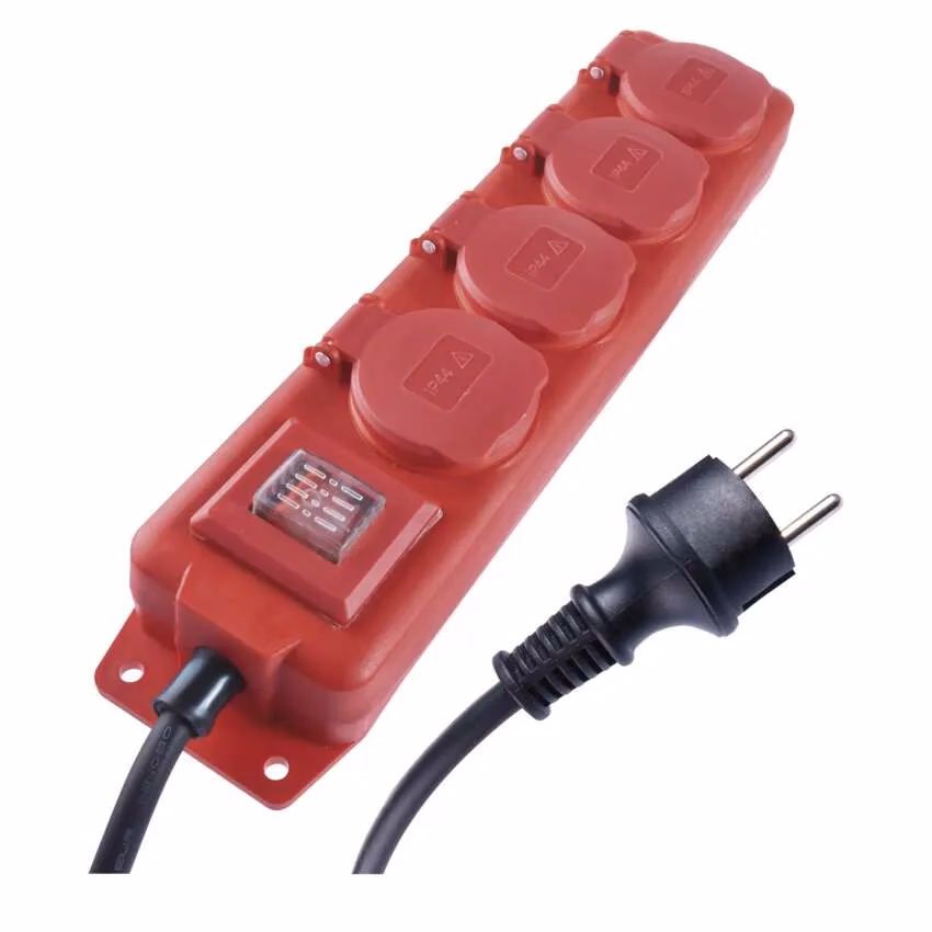 EMOS IP44 kapcsolós hosszabító elosztó 4 aljzat 10m, 1,5 mm² - Image 1 of 5