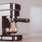 Espresso ETA Stretto
Karos kávéfőző slim dizájnban, 1350 W teljesítményfelvétellel, 750 ml víztartállyal és max. 15 bar nyomással. thumbnail 3