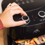 ETA AirFryer forrólevegős sütő analóg, betekintő ablakkal, 4,3L, 1300W thumbnail 7