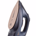 Vezeték nélküli gőzölős vasaló ETA Kiara 1276 90000
Kerámia talp, 90 g/ perc gőzkibocsátással, teljesítmény 2200 W, 220 ml víztartály, 1,6 m tápkábel. thumbnail 8